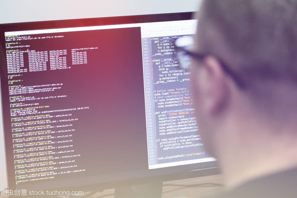 軟件編程開發人員在工作室與辦公室項目中的角色與挑戰